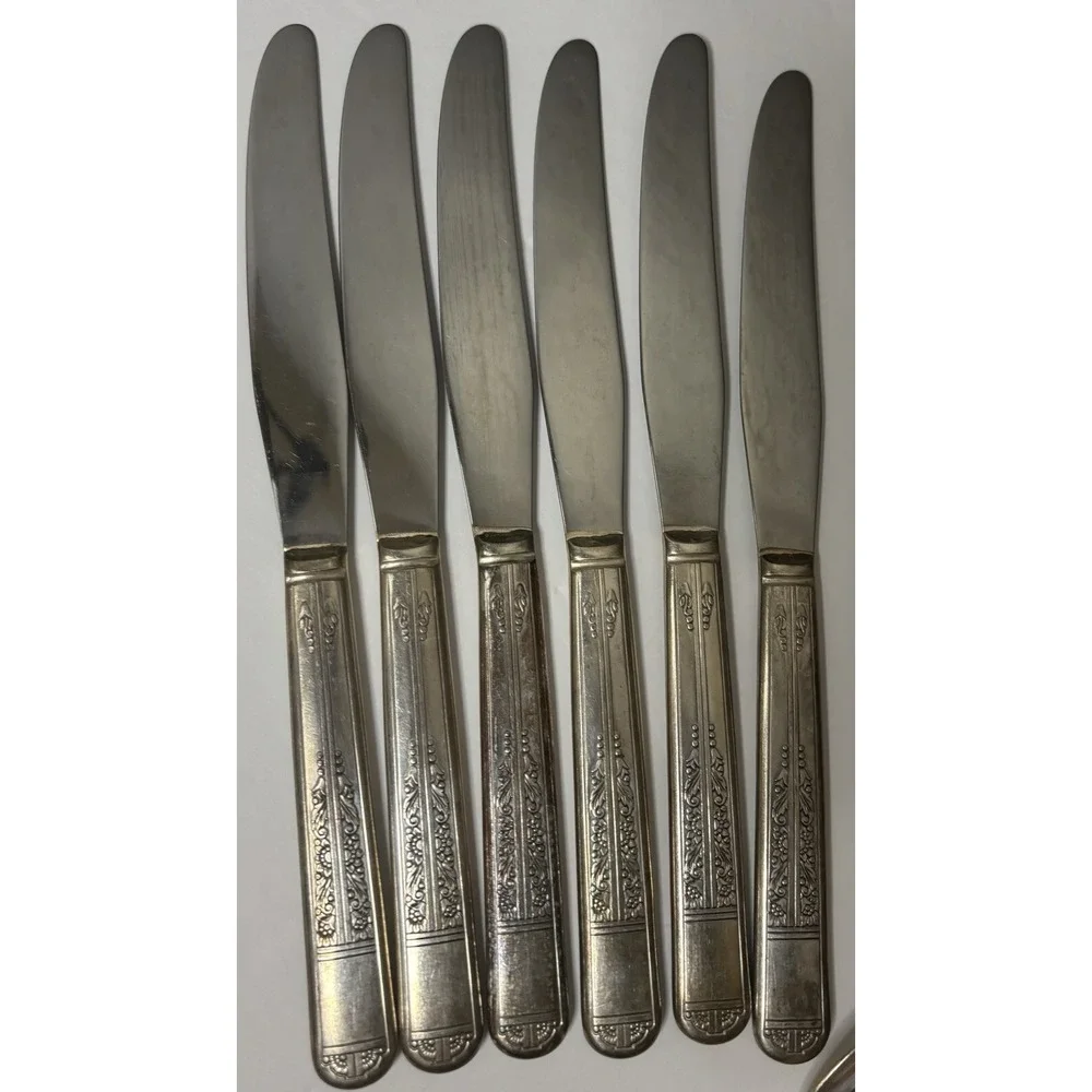LOT OF 24PC Oakleigh Royal York Silverplate Tudor Flatware Oneida Community 1937